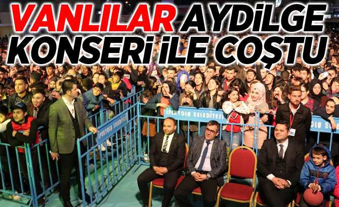 Vanlılar Aydilge konseri ile coştu