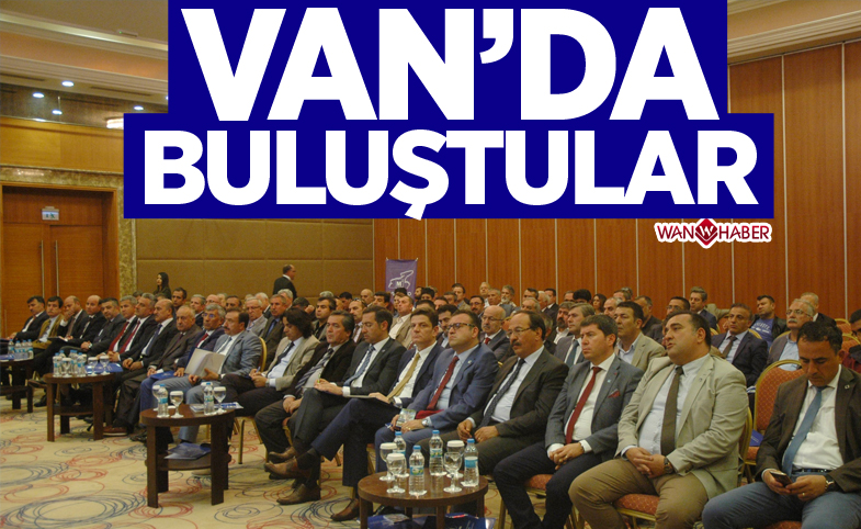 MUHASEBECİLER VAN’DA BULUŞTU