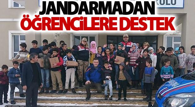 Jandarmadan öğrencilere destek