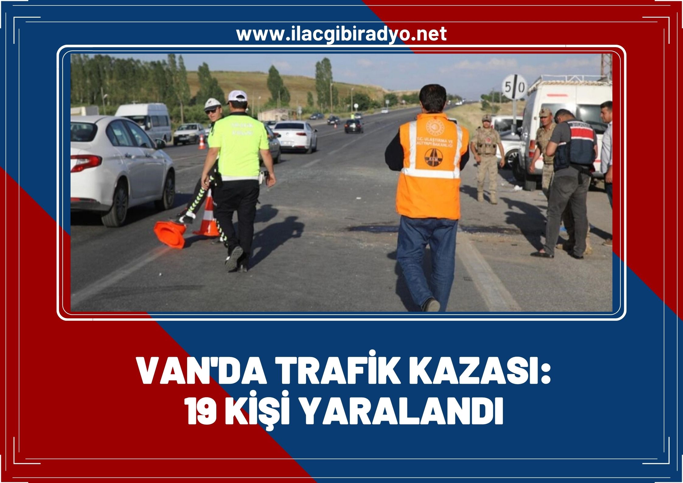 Van'da çarpışan minibüs ile hafif ticari araçtaki 19 kişi yaralandı